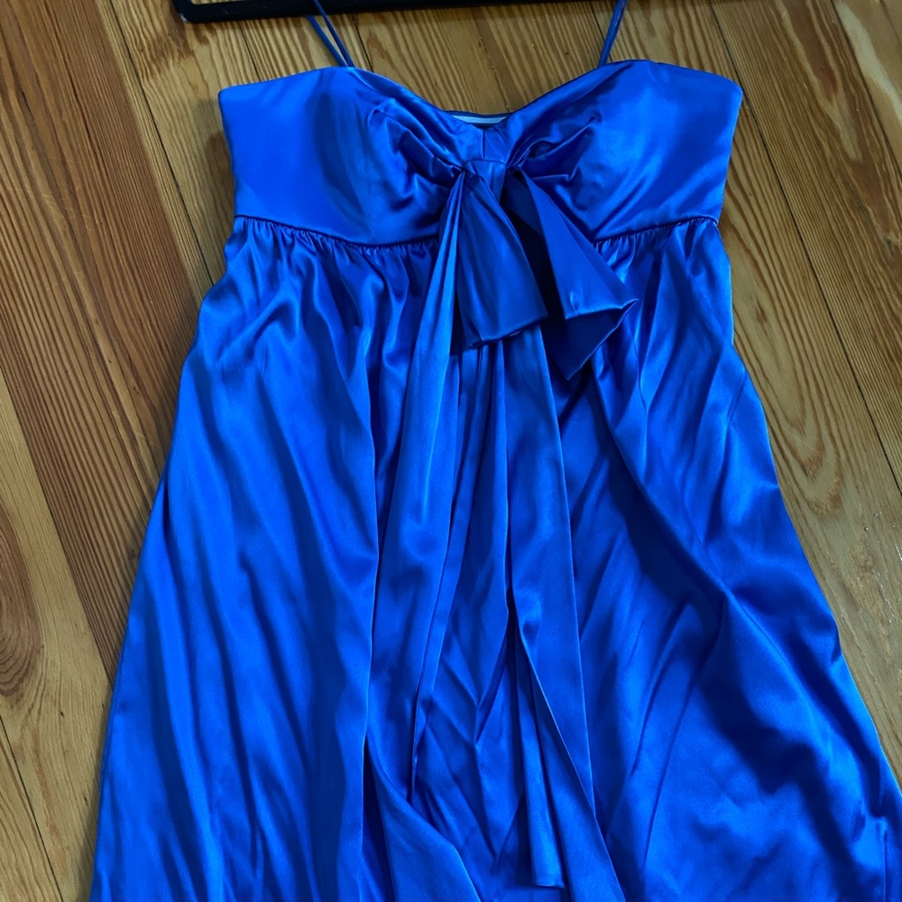 Nicole Miller size 4 blue strapless dress